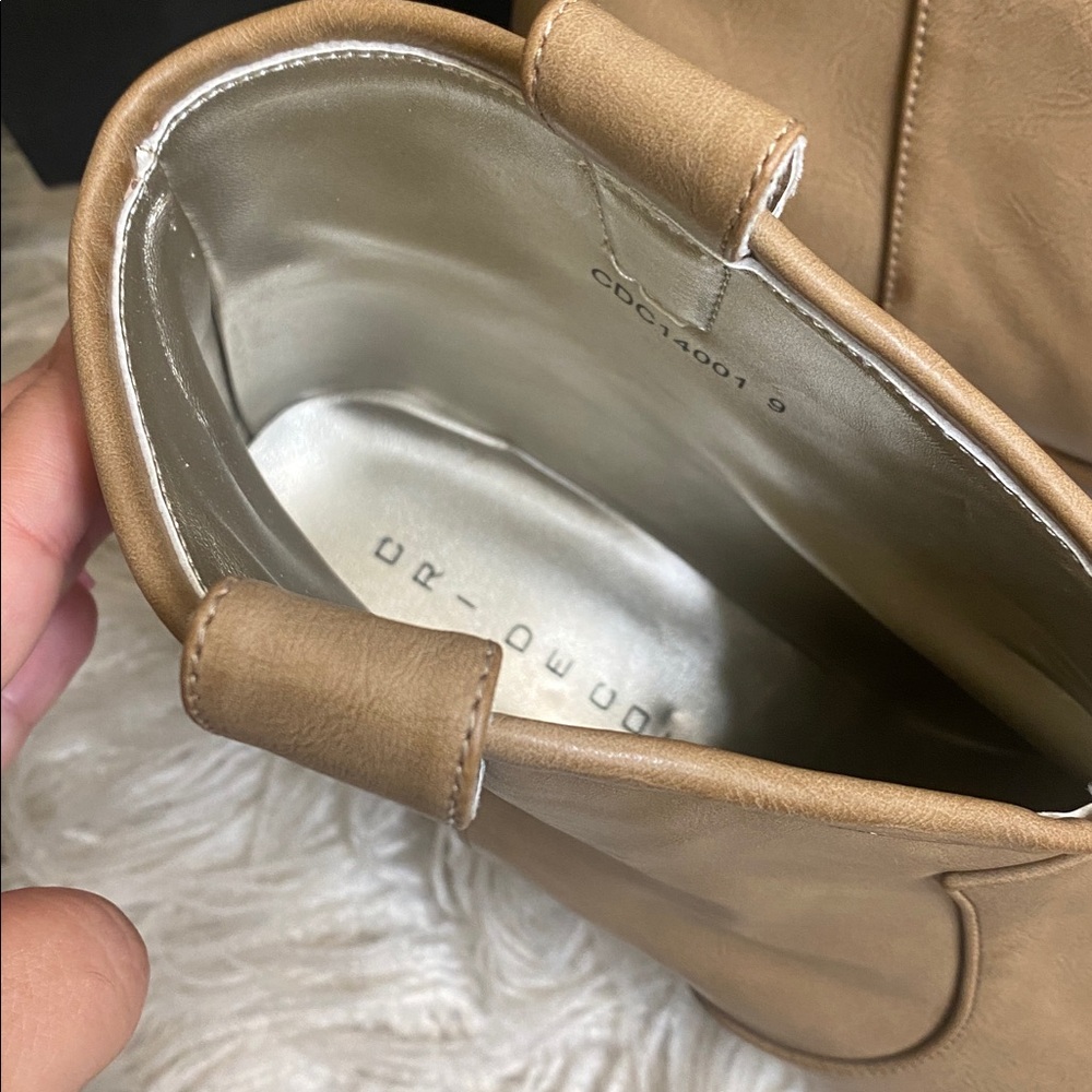 Arden Wohl Tan Ankle Boots - Picture 2 of 6